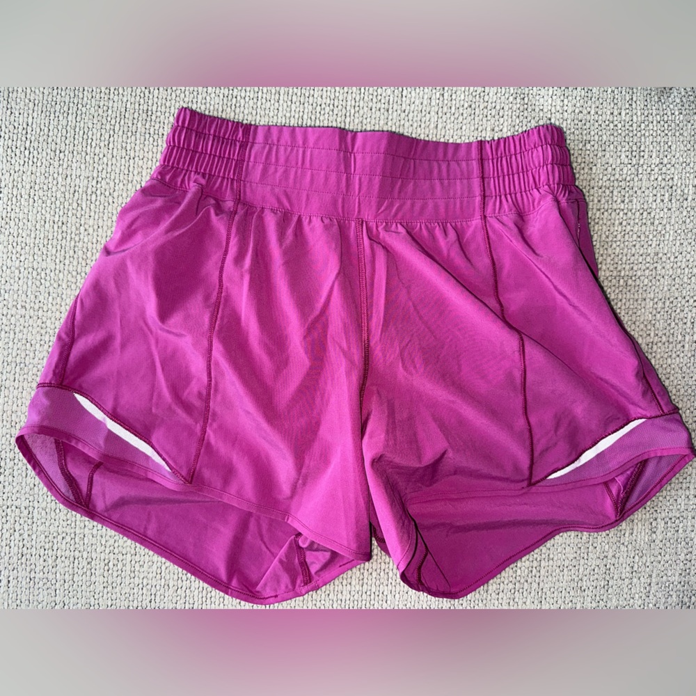 Lululemon hotty hot HR 4” short